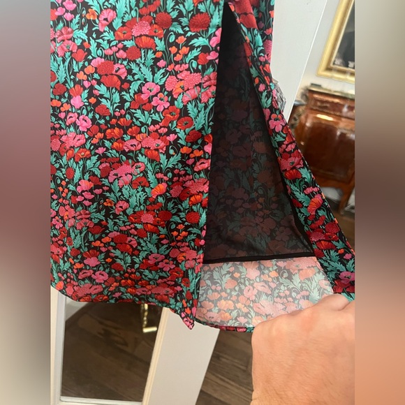 J.Crew Collection Drapey Puff Sleeve Dress Ratti Red Blooms Size 4 Maxi Sheath - Picture 7 of 16